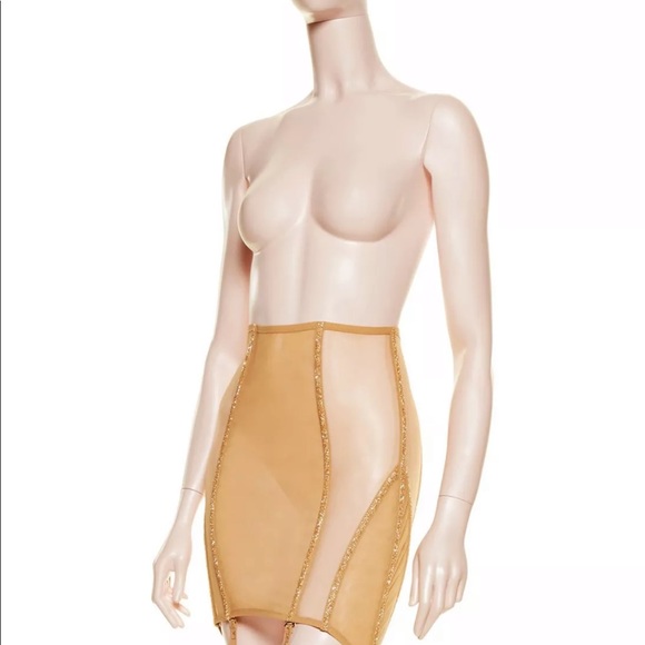La Perla Frames Skirt Garter belt  Color: Nude - Picture 3 of 7